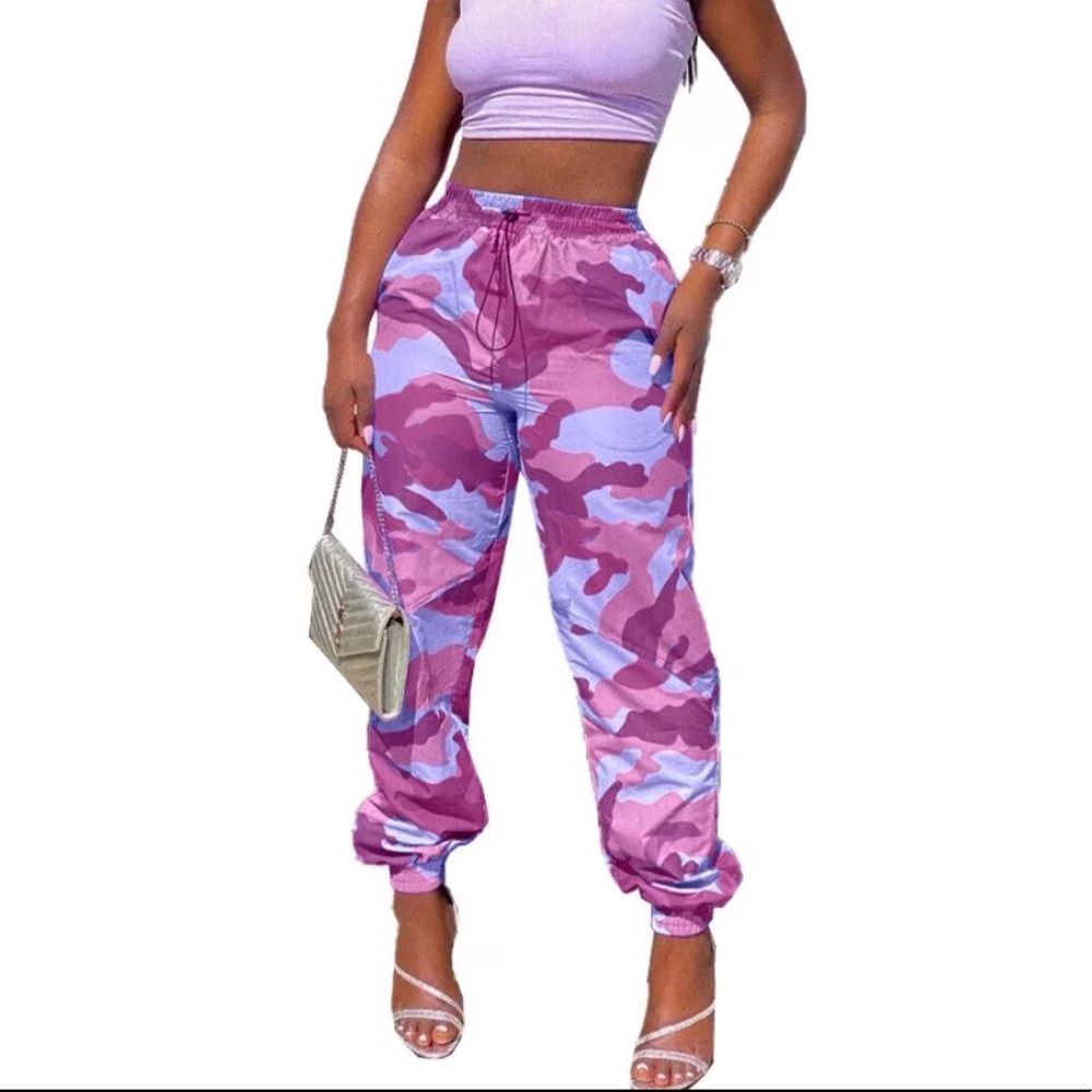 pink army cargo pants